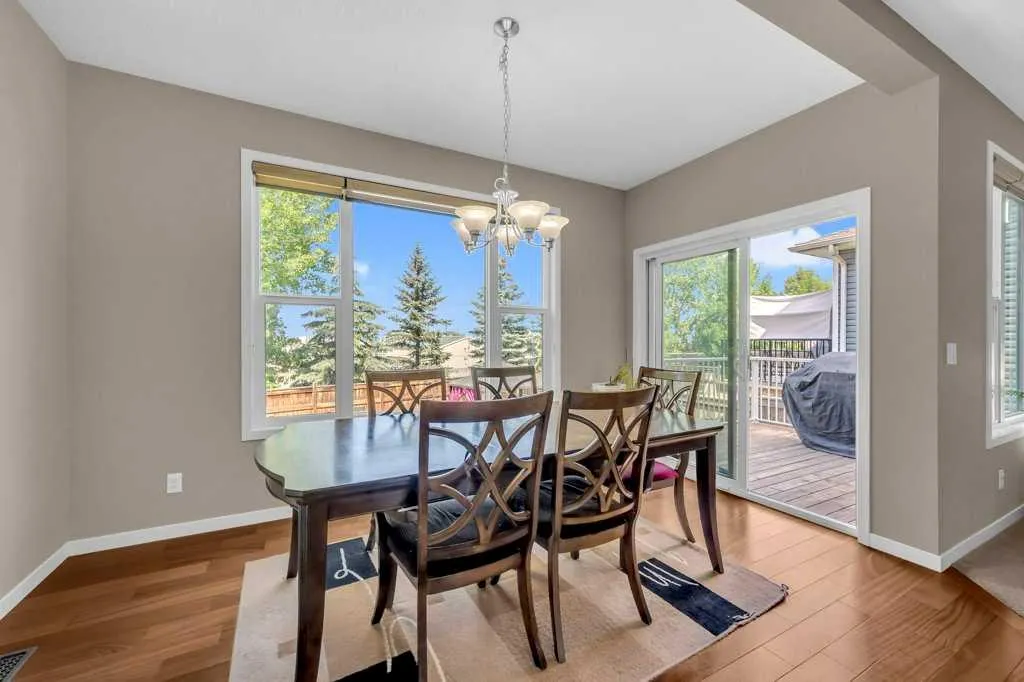 199 Auburn Glen Drive SE