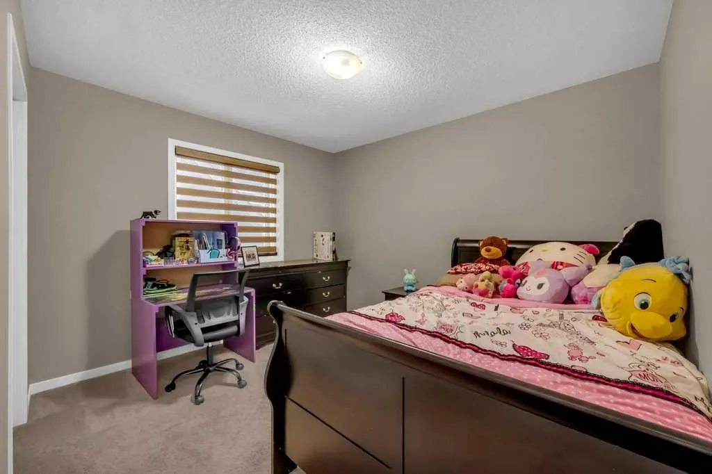 199 Auburn Glen Drive SE