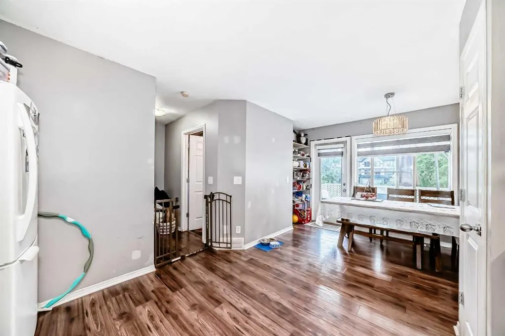 105 Copperfield Lane SE