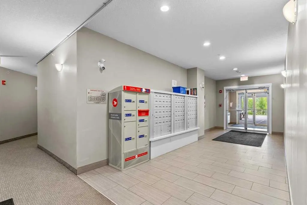 110 Auburn Meadows View SE, #109