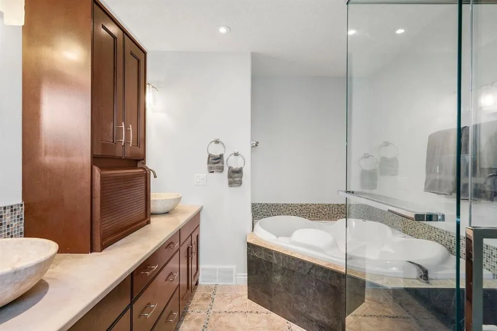 33 Cranwell Place SE