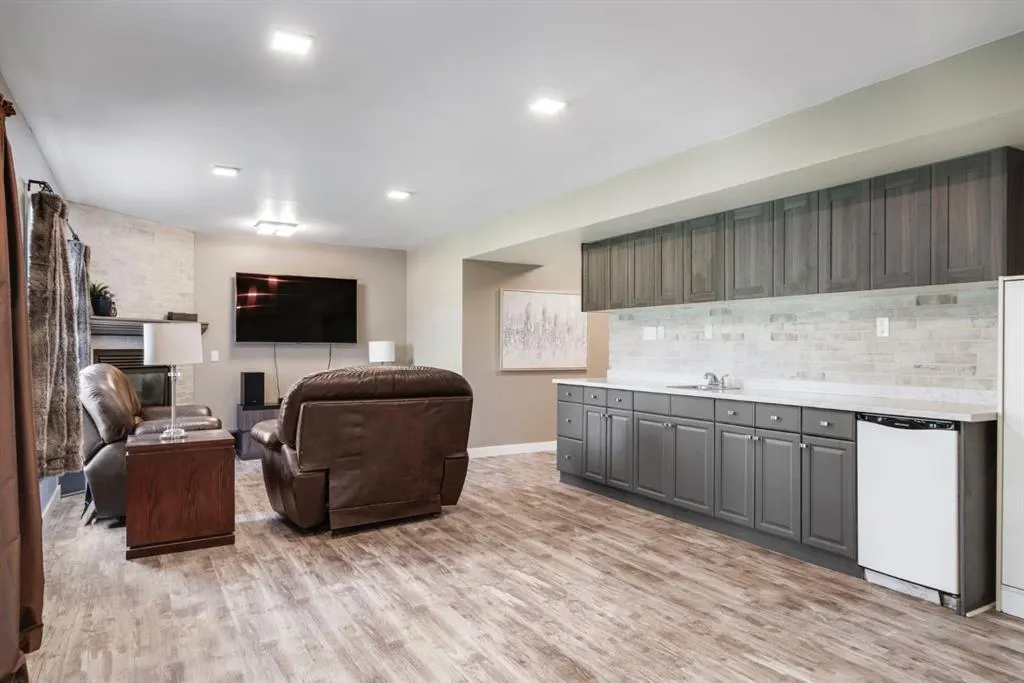 33 Cranwell Place SE