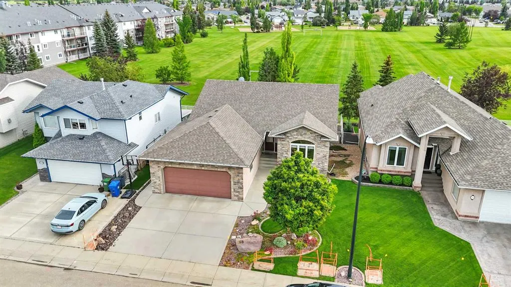 160 Daniel Crescent