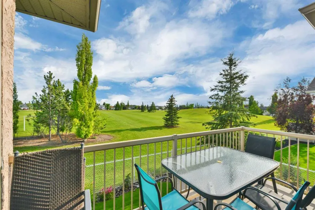 160 Daniel Crescent
