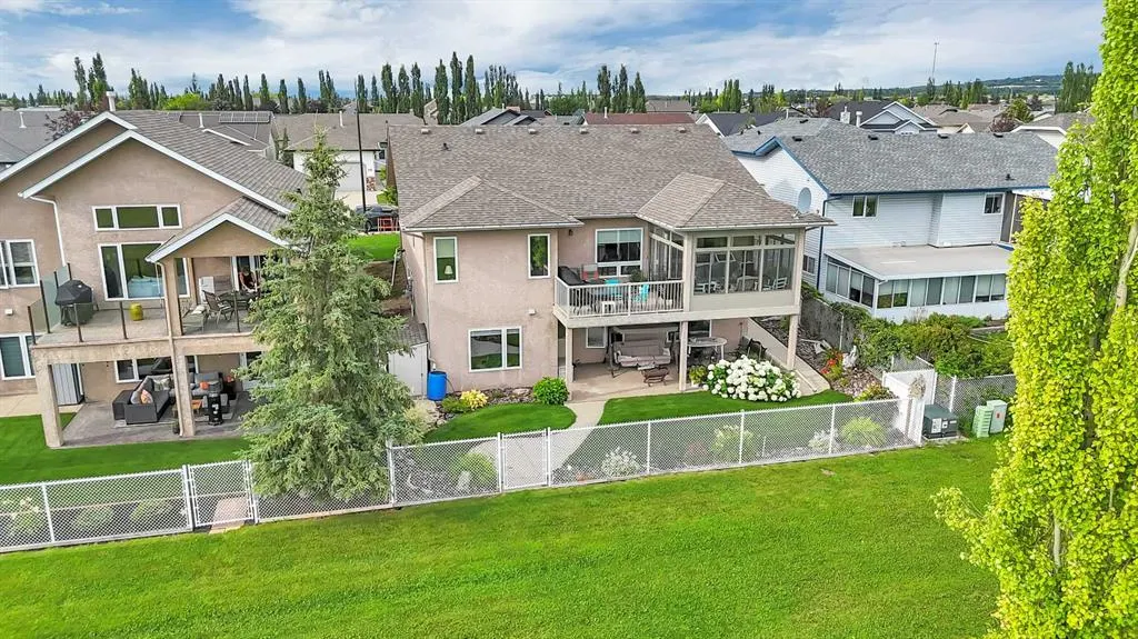 160 Daniel Crescent