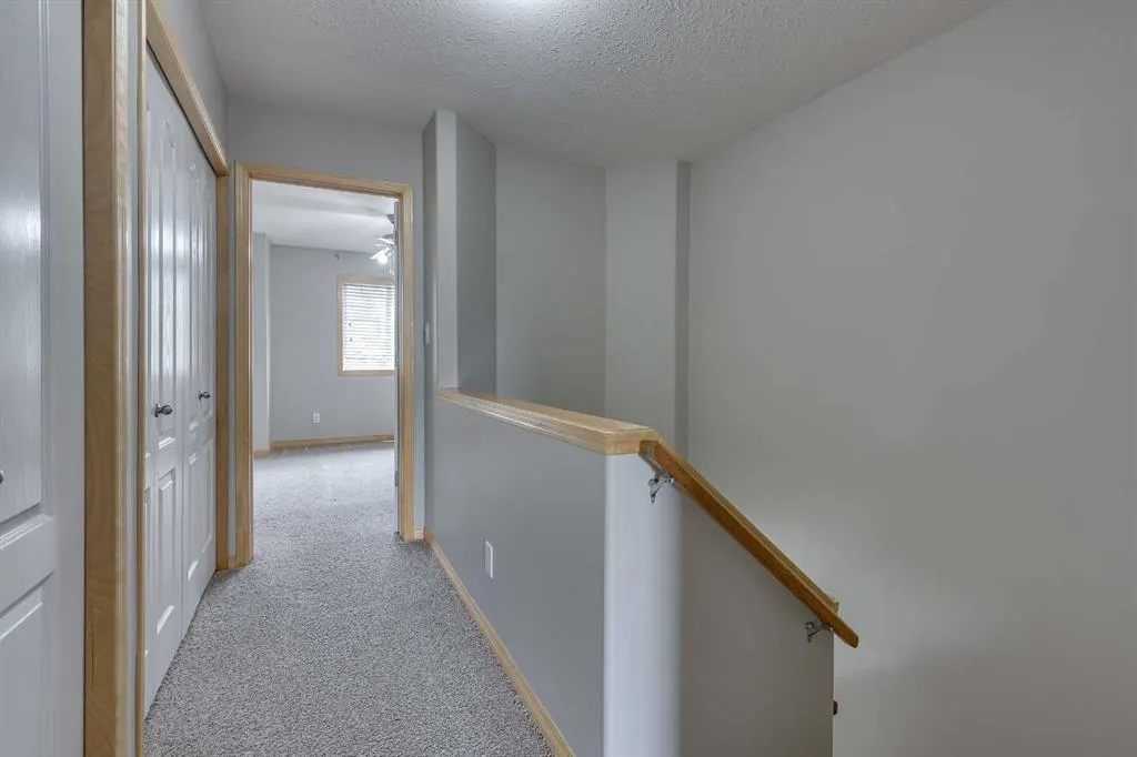 13 Ivey Close