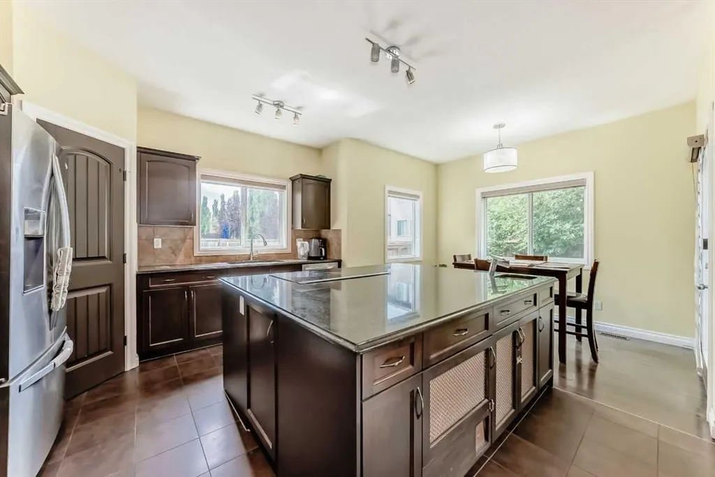 583 West Chestermere Drive