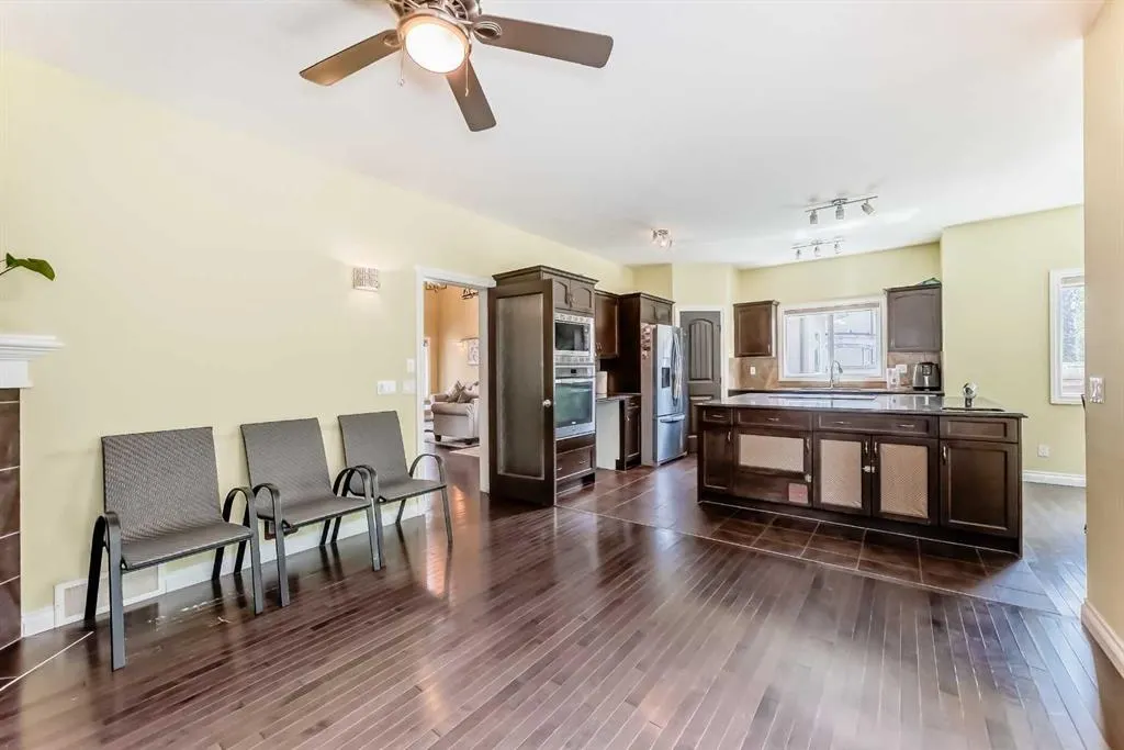 583 West Chestermere Drive
