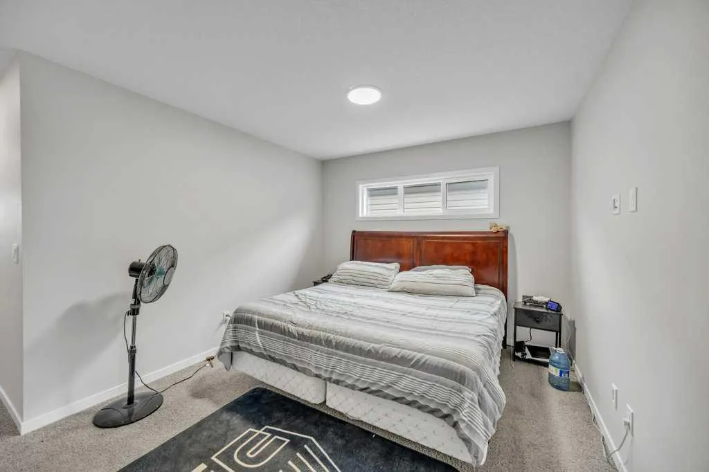 227 Cornerbrook Road NE