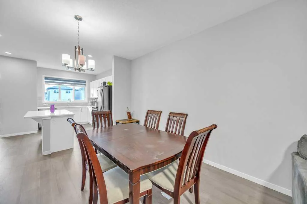 227 Cornerbrook Road NE