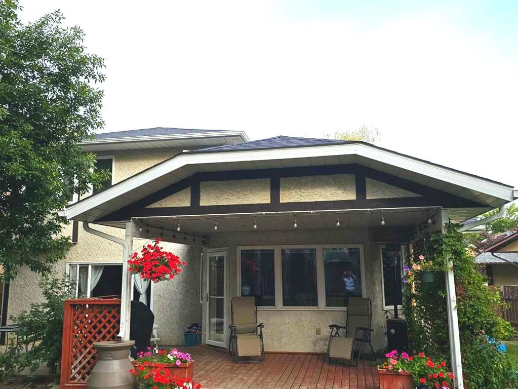 125 Sherwood Place W