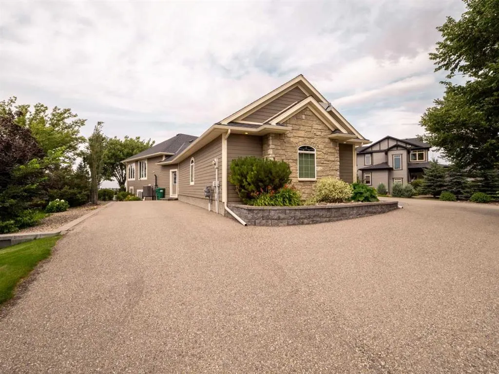 53 Sandstone Road S