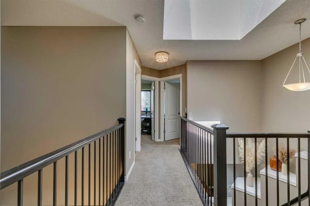 30 Auburn Bay View SE