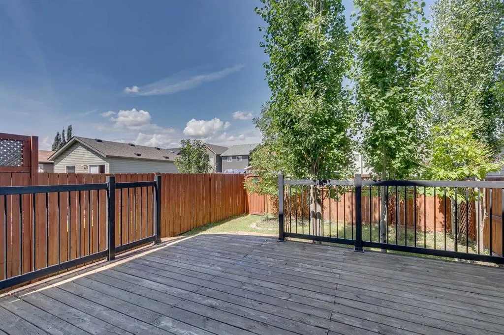30 Auburn Bay View SE