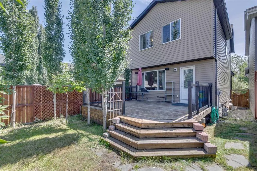 30 Auburn Bay View SE