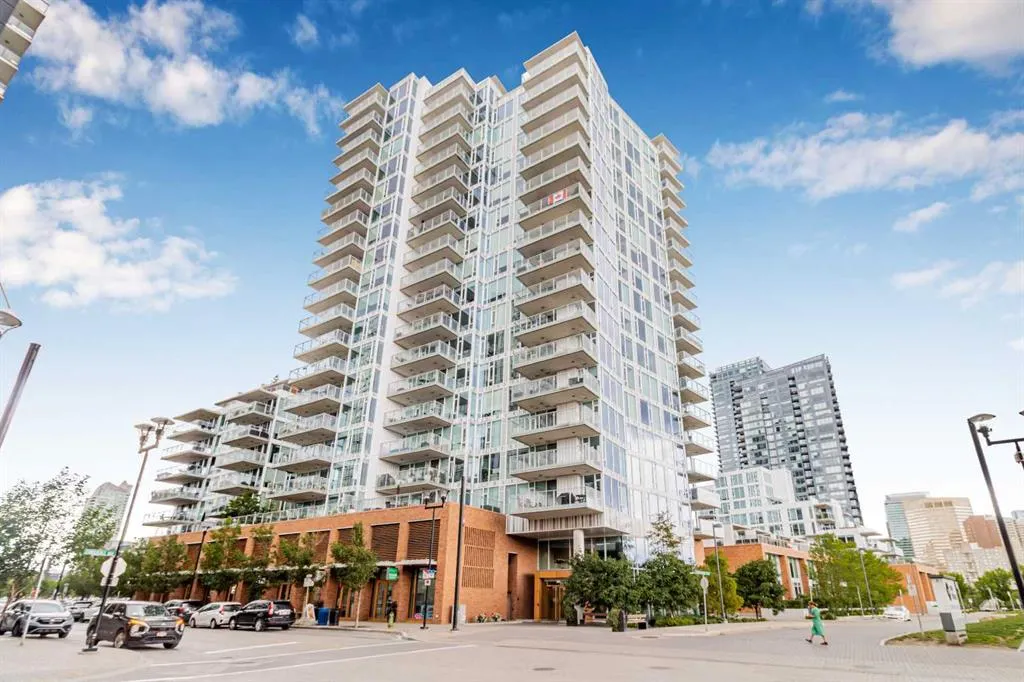 519 Riverfront Avenue SE, #303