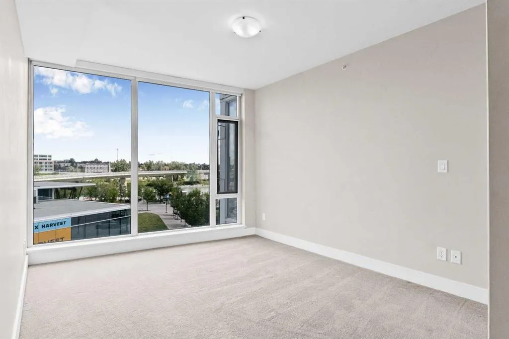 519 Riverfront Avenue SE, #303