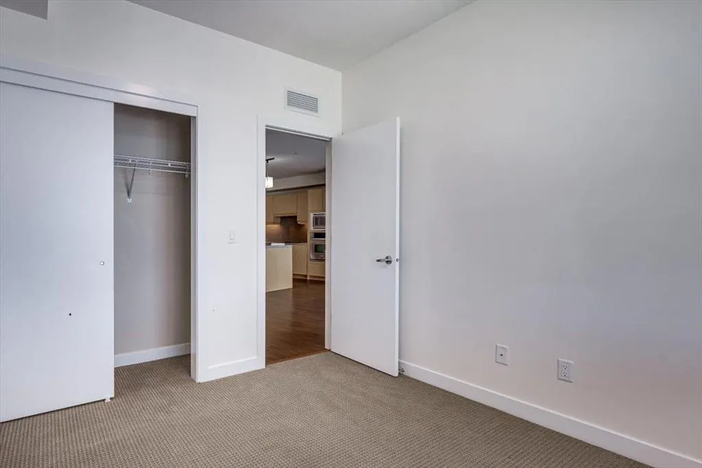 2660 22 Street, #5327