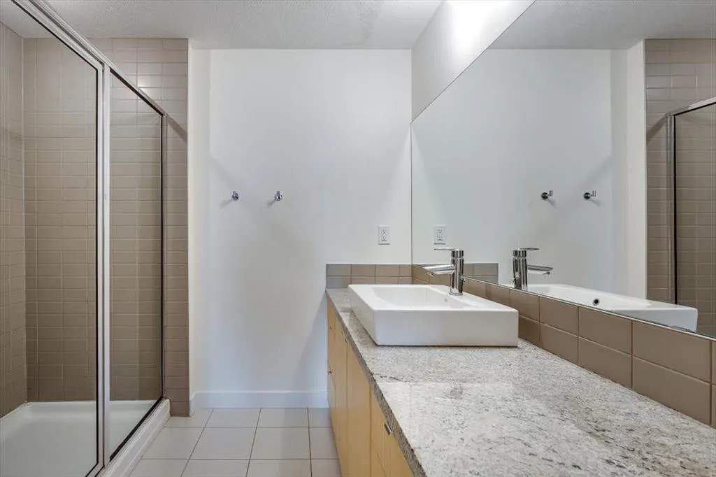 2660 22 Street, #5327