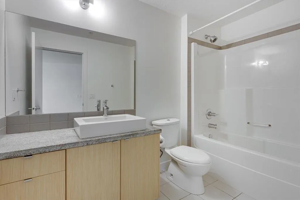 2660 22 Street, #5327