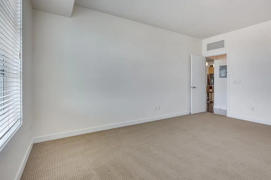 2660 22 Street, #5327