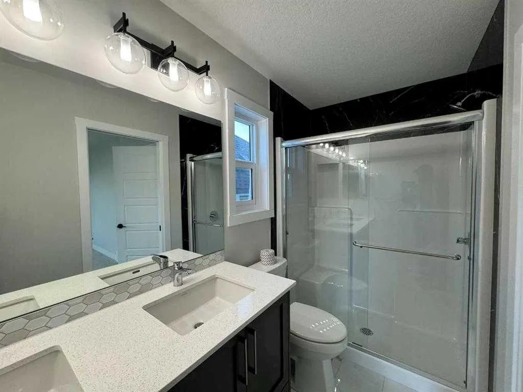 72 Veranda Boulevard SW