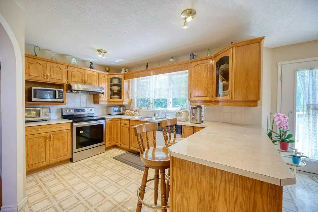 81 Edgevalley Way NW