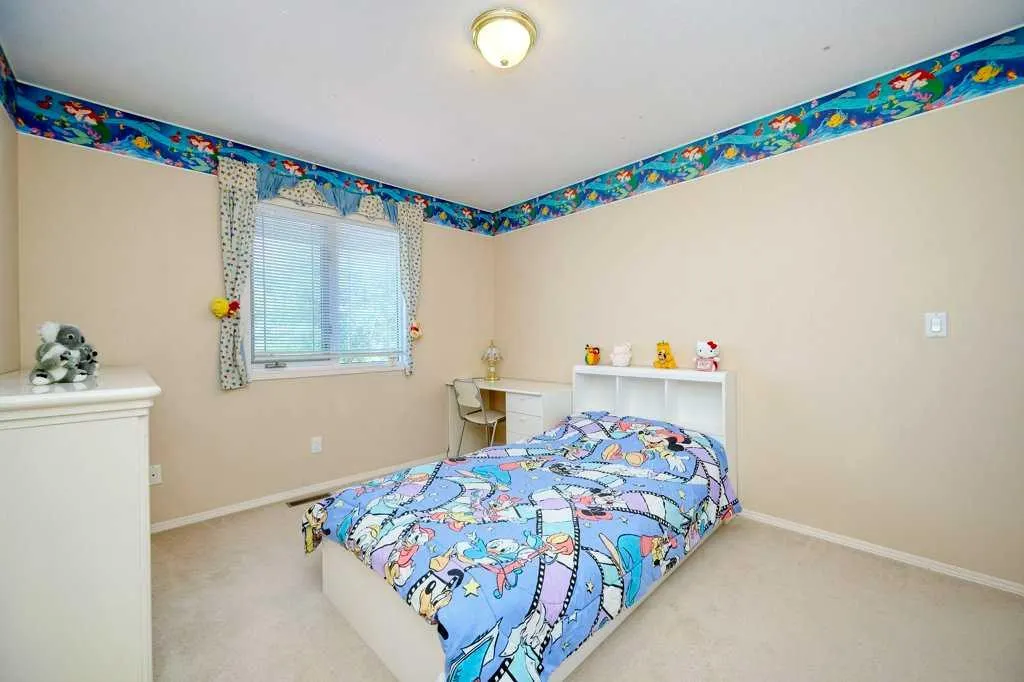 81 Edgevalley Way NW