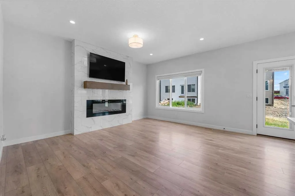 3611 CORNERSTONE Boulevard NE