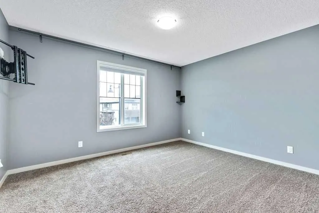 415 Mahogany Boulevard SE