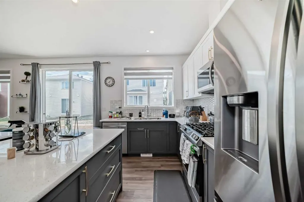 55 Carringwood Grove NW