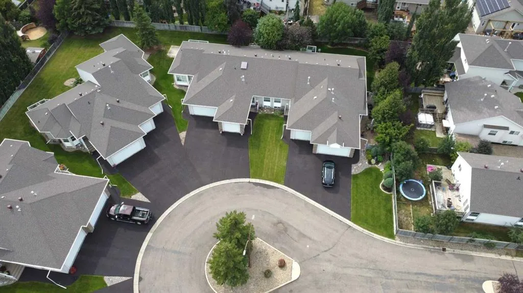 2115 52B Avenue, #12