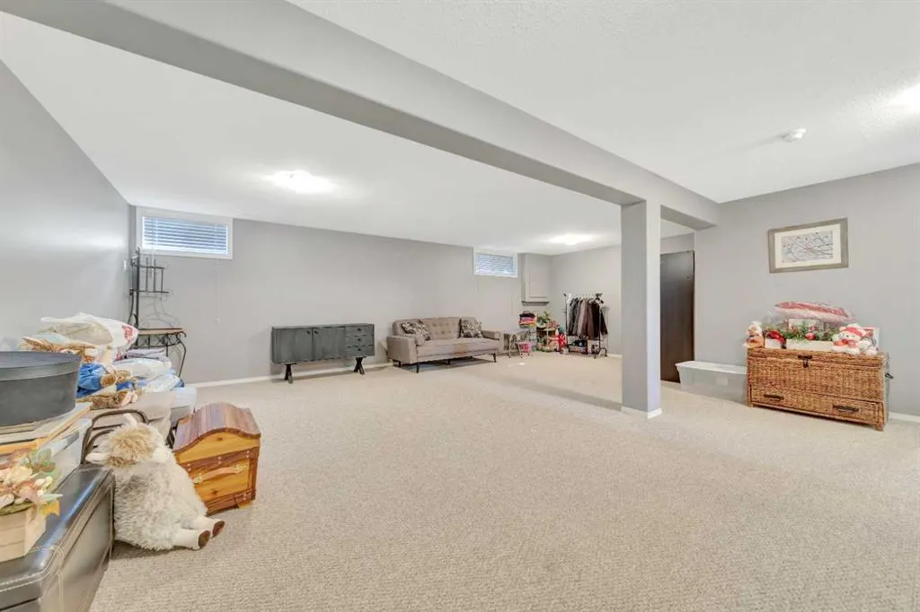 2115 52B Avenue, #12