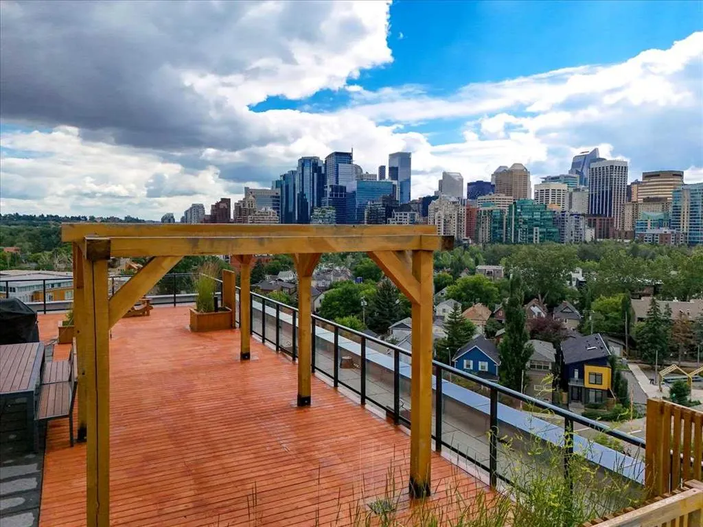 327 9A Street NW, #310
