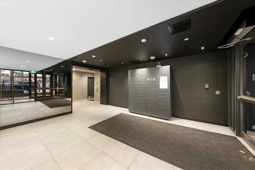 327 9A Street NW, #310