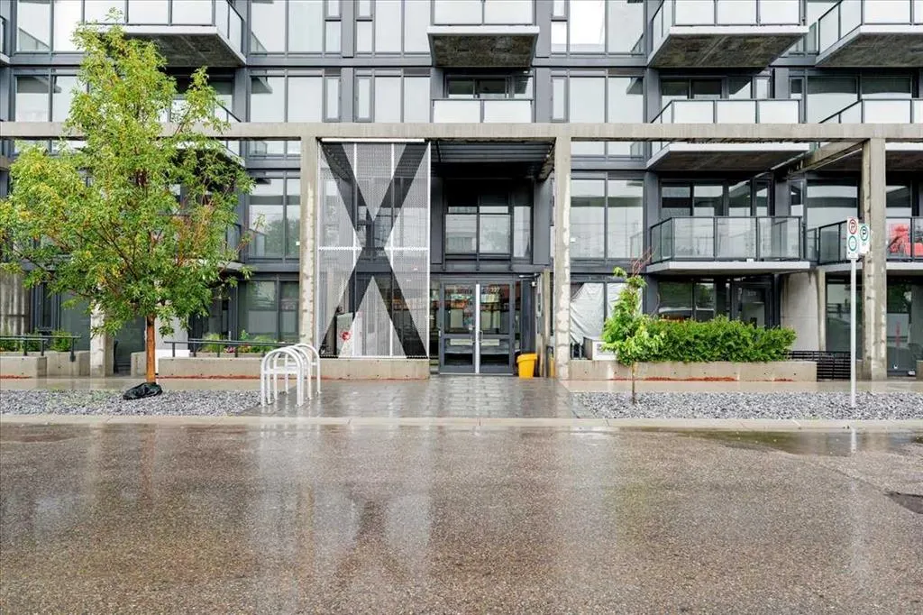 327 9A Street NW, #310