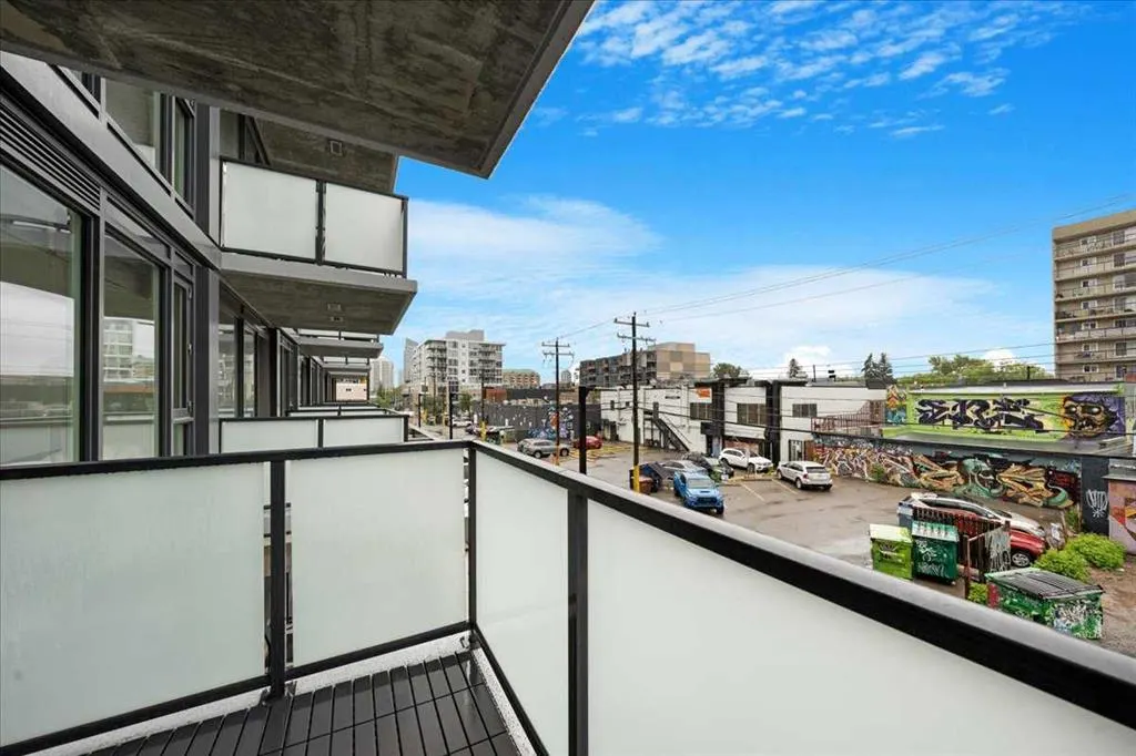 327 9A Street NW, #310