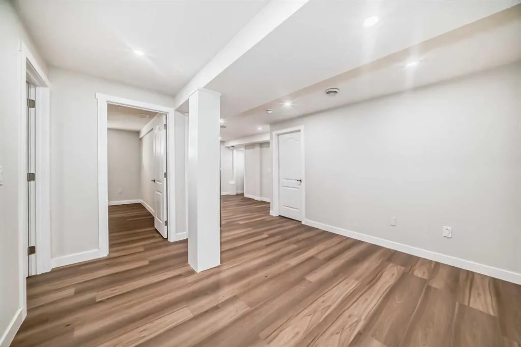 314 Evanston Drive NW
