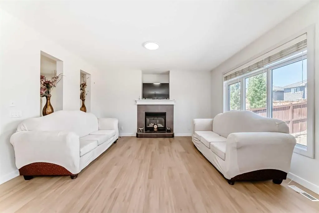 314 Evanston Drive NW