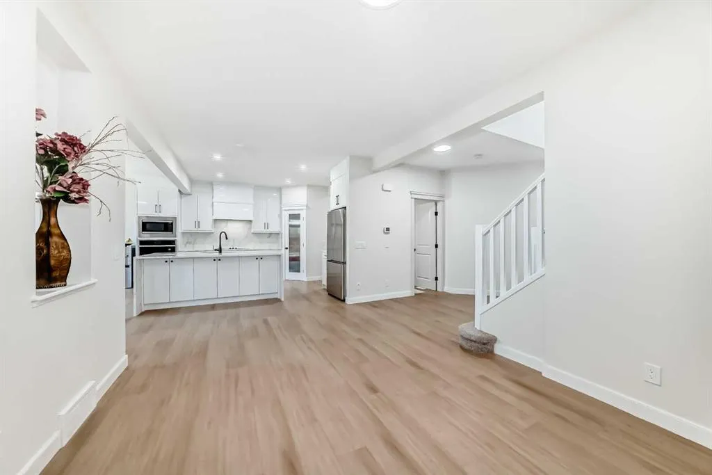 314 Evanston Drive NW