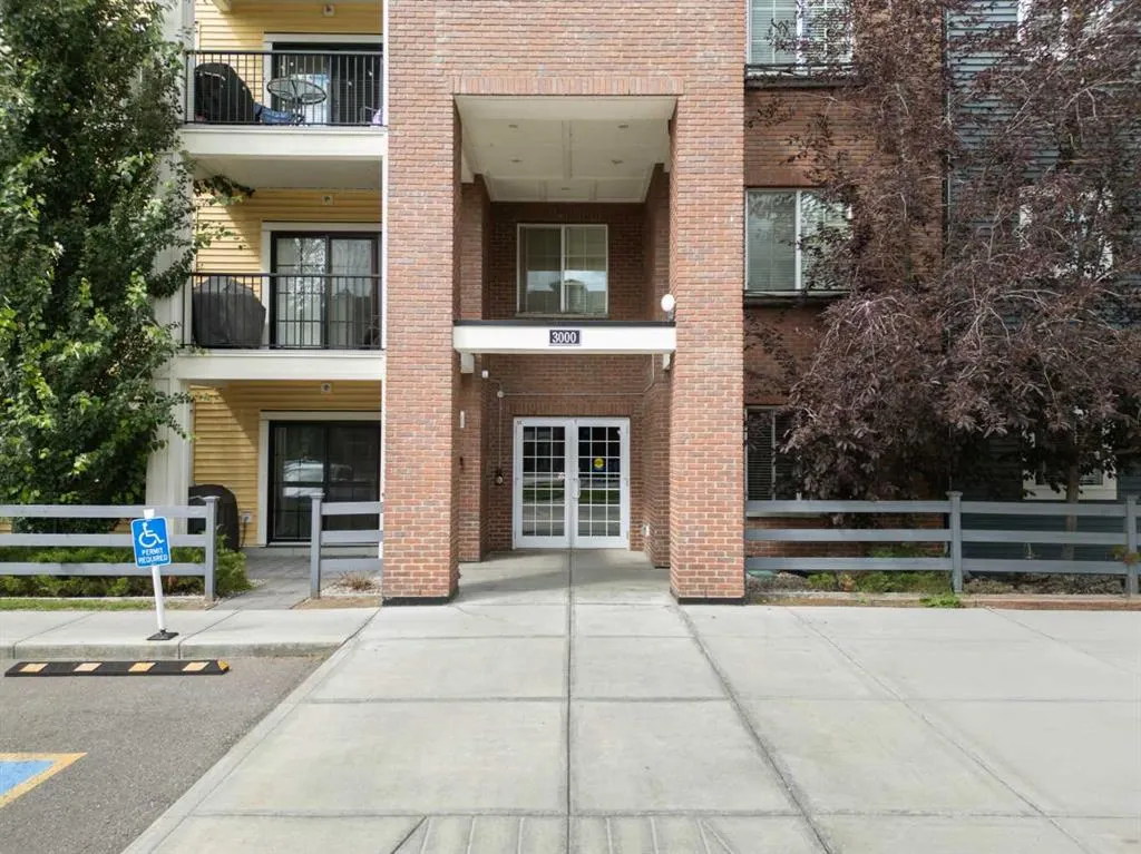 99 Copperstone Park SE, #3219