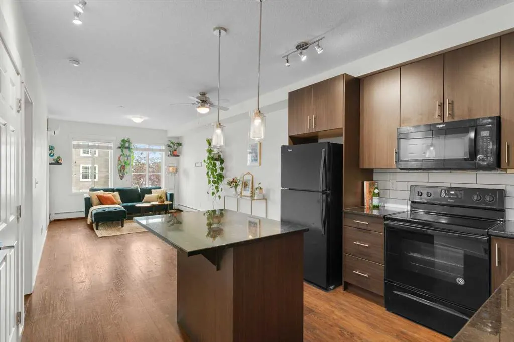 99 Copperstone Park SE, #3219