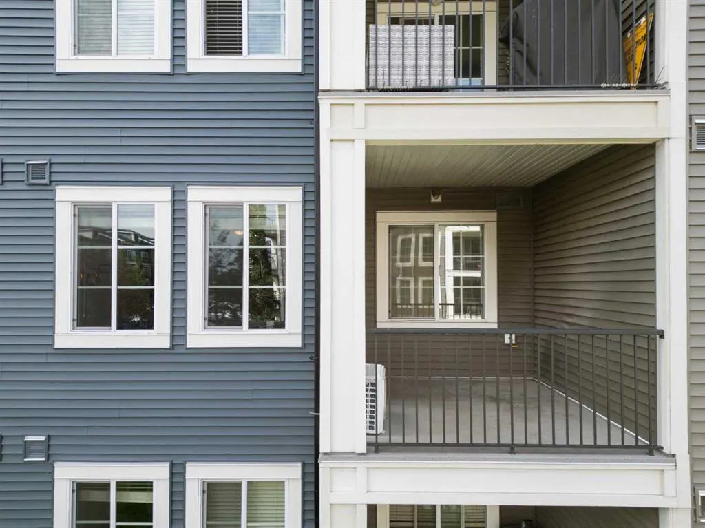 99 Copperstone Park SE, #3219