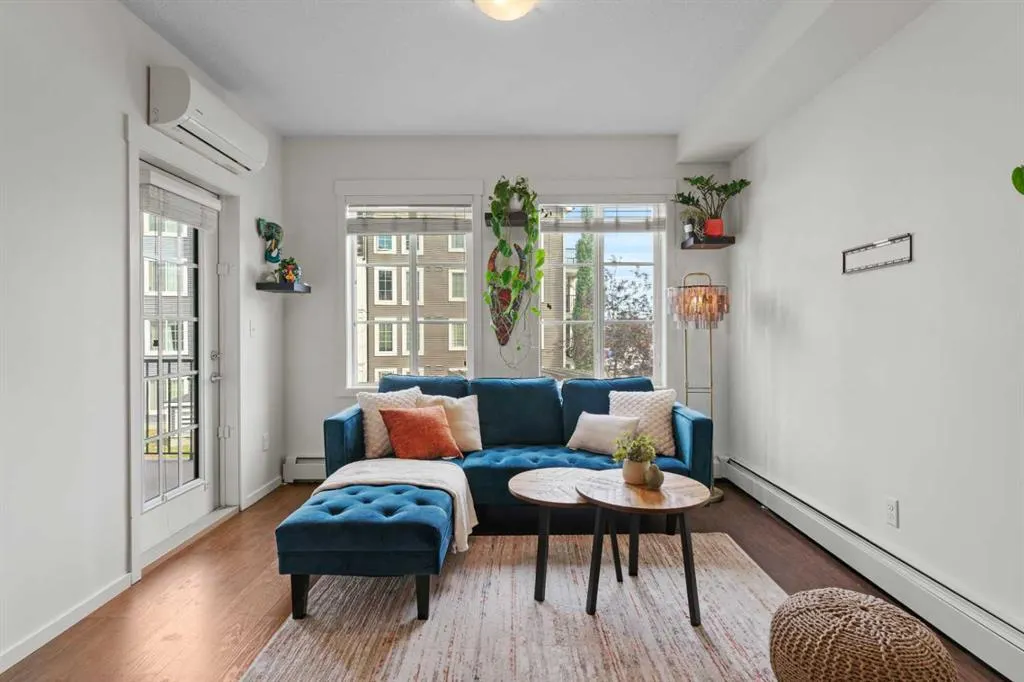 99 Copperstone Park SE, #3219