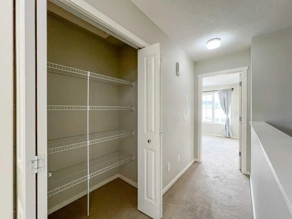 28 Kinlea Common NW