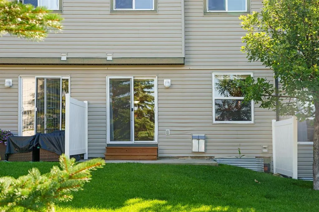 105 Drake Landing Common, #7