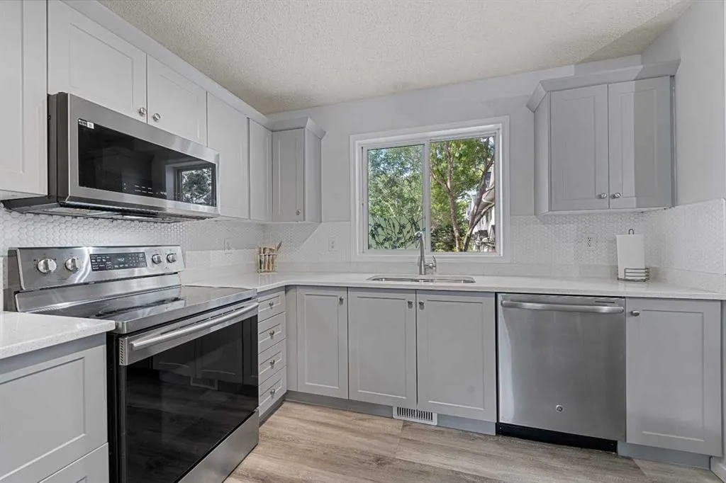 127 Martin Crossing Court NE