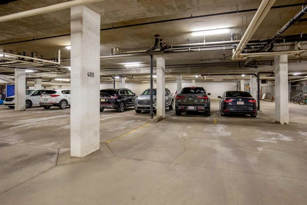 4707 50 Street, #405