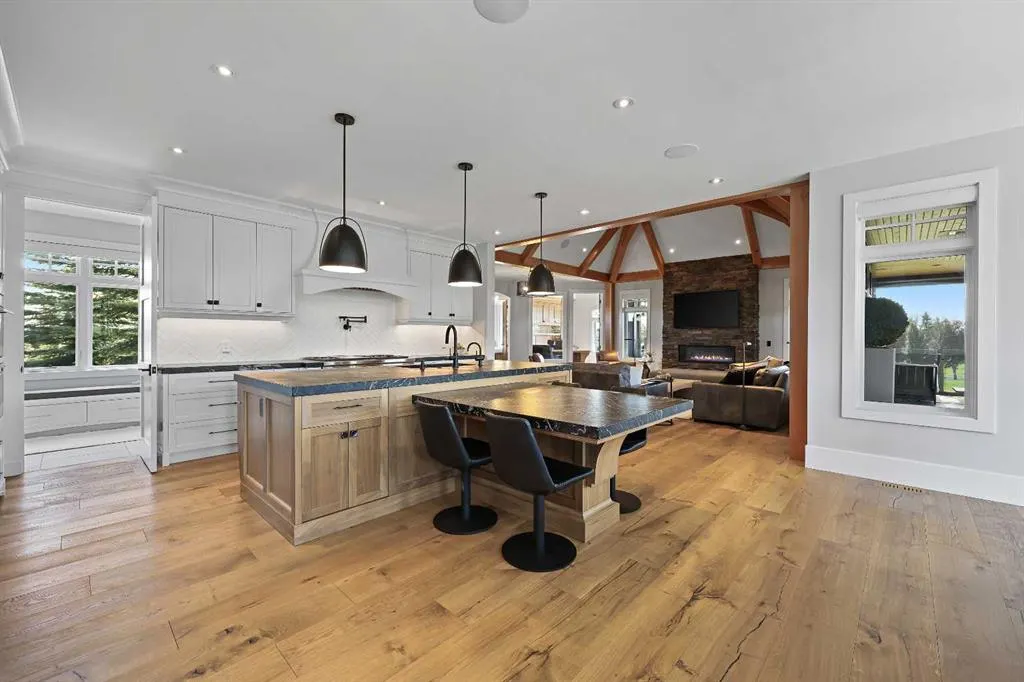 237 Windhorse Court