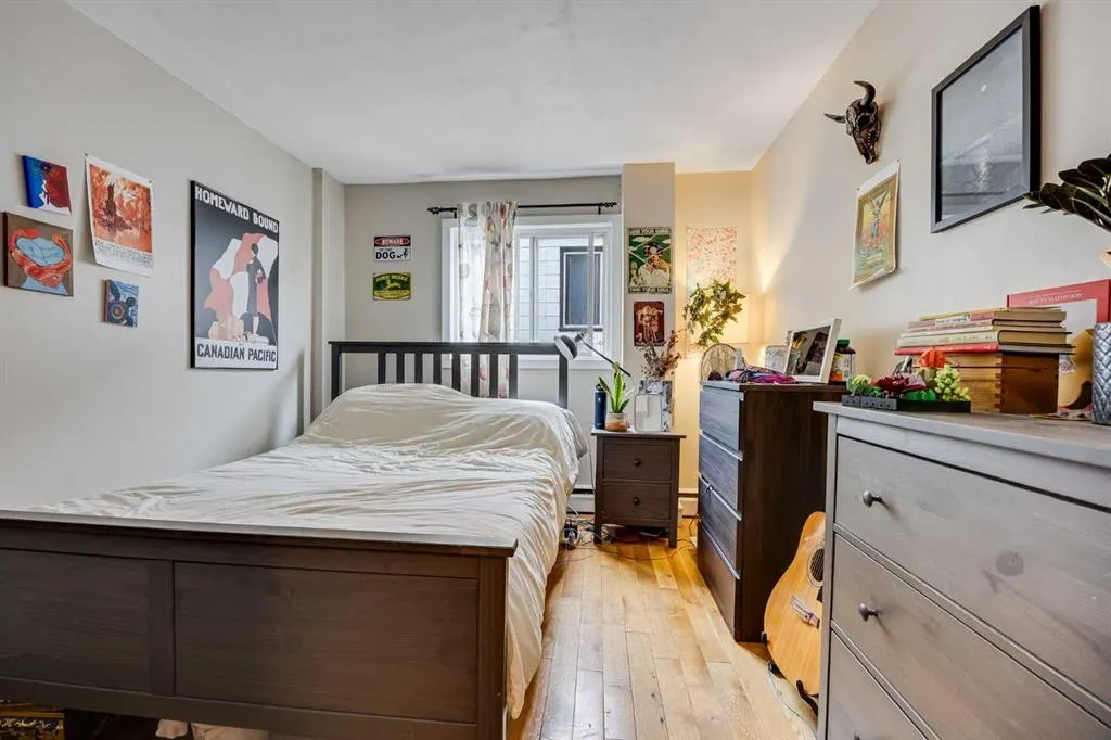 836 4 Avenue NW, #302